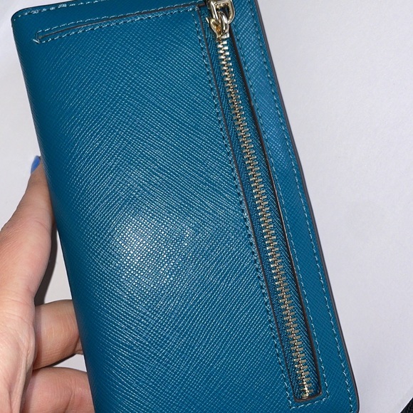 Kate Spade Wallet - Picture 4 of 5